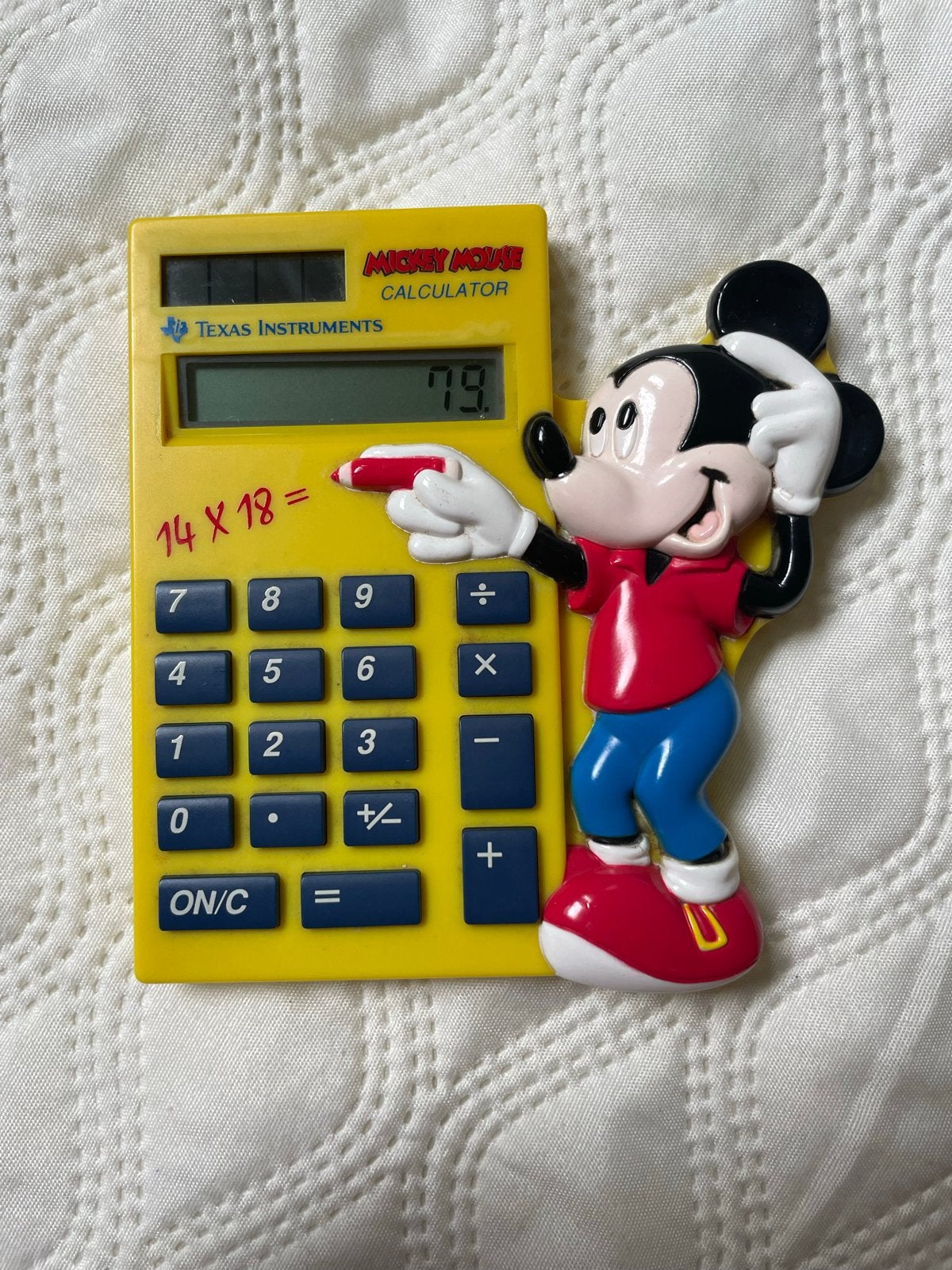 Mickey Mouse Calculator - Texas Instruments, Diversen, Rekenmachines, Ophalen of Verzenden, Grafische rekenmachine, Gebruikt