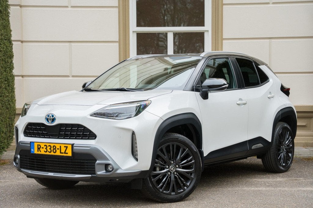 Toyota Yaris Cross 1.5 Adventure AWD ADAPTIVE | STUURVERW |, Auto's, Toyota, Bedrijf, Te koop, Yaris Cross, 4x4, ABS, Achteruitrijcamera