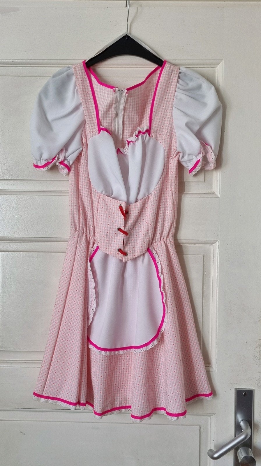 Roze Oktoberfest Dirndl - Maat 38/40 (M), Maat 38/40 (M), Ophalen of Verzenden, Overige thema's, Kleding
