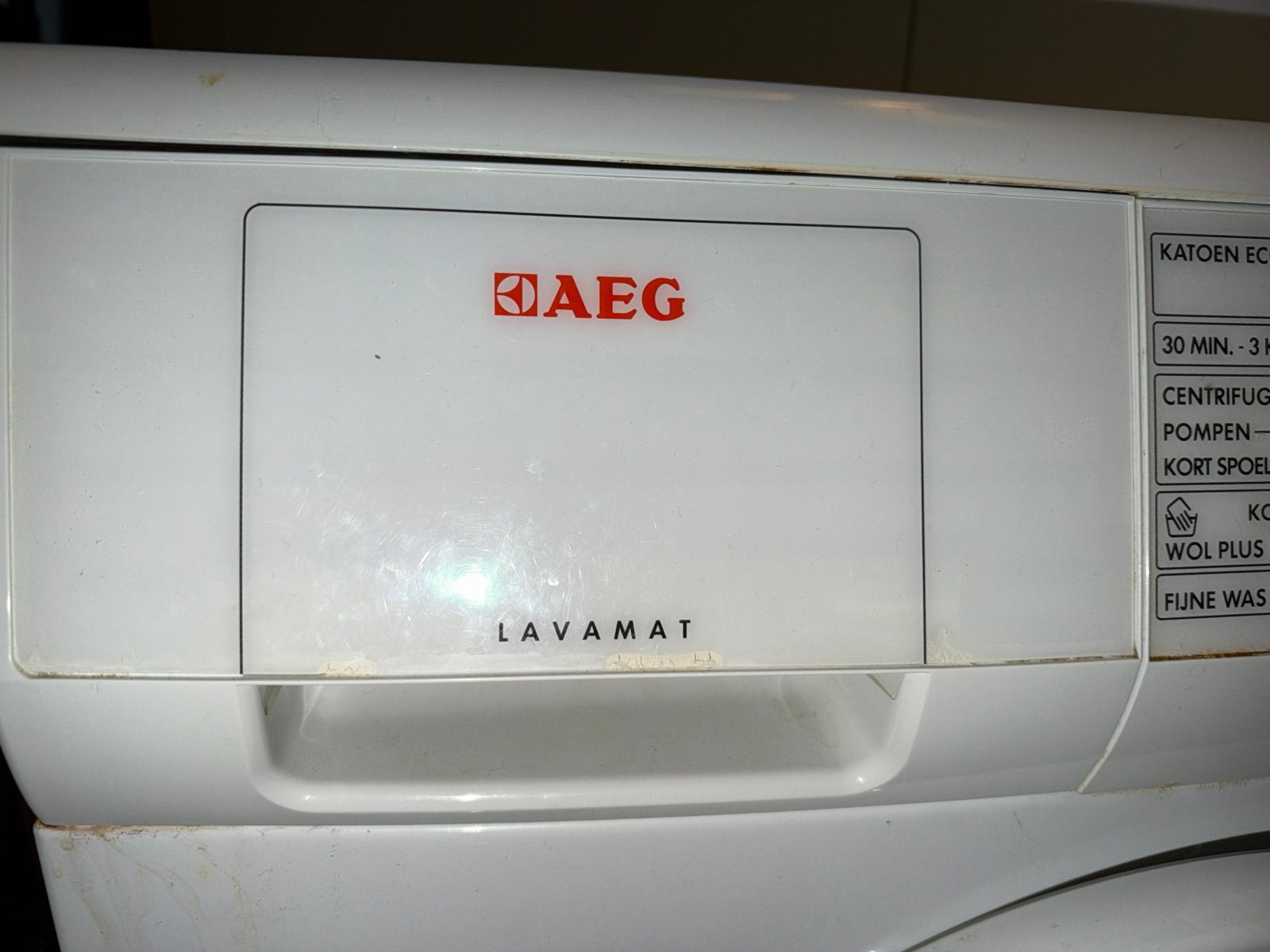 GRATIS AEG wasmachine GRATIS - 9 jaar, werkt uitstekend!, Ophalen, Gebruikt, Voorlader, Kort programma