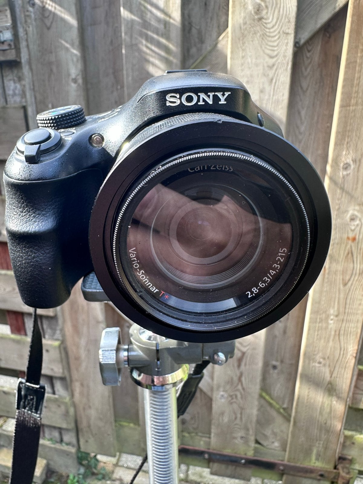 Sony DSC-HX400V Bridgecamera met 50x optische zoom, Ophalen, Beeldstabilisatie, Zo goed als nieuw, Accu