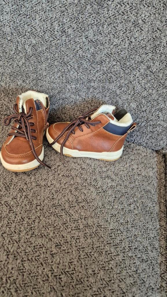Schoenen maatje 20/21, Ophalen, Zo goed als nieuw, Jongen