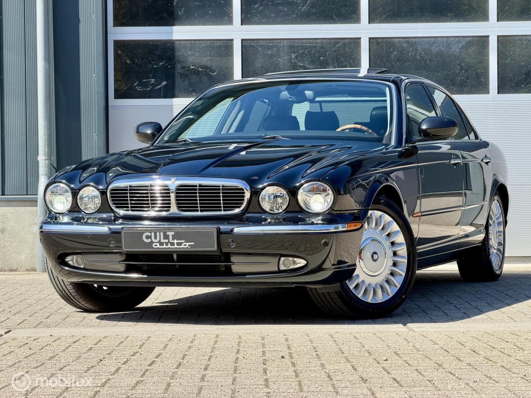 Jaguar XJ 4.2 Super V8 | Org NL | NAP | Perfect onderhouden, Auto's, Jaguar, Automaat, Achterwielaandrijving, Gebruikt, 1634 kg