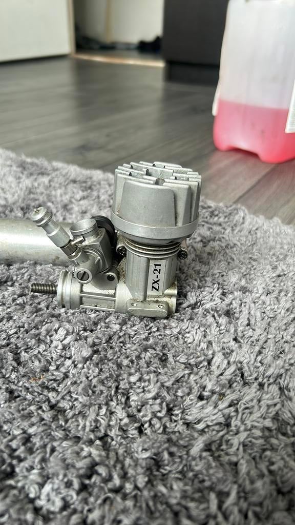 Zx 21 nitro motor, Ophalen, Zo goed als nieuw, Nitro