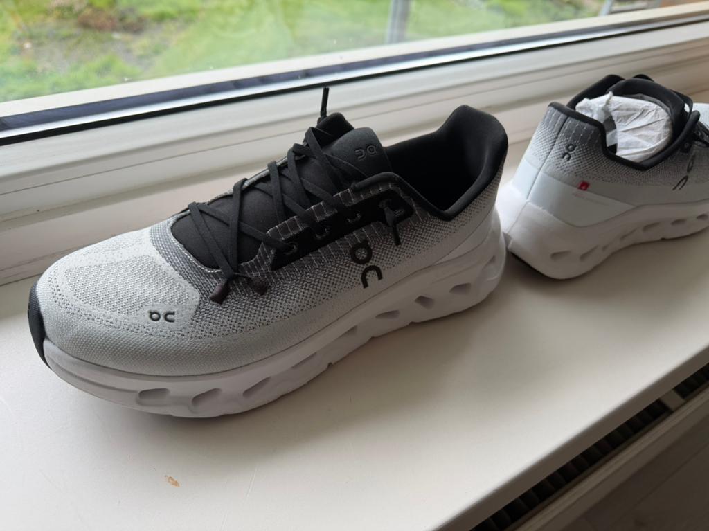 On cloud schoenen, Ophalen of Verzenden, Nieuw, Hardloopschoenen, Overige merken