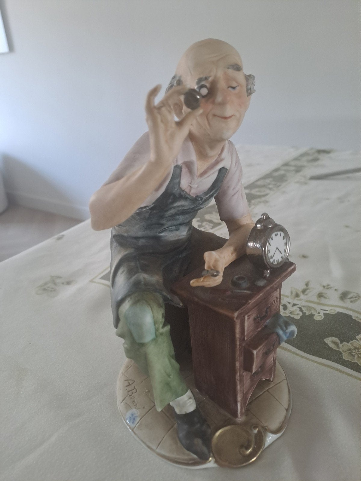 Capodimonte beeldje 'De Horlogemaker' door A. Benni, Ophalen of Verzenden