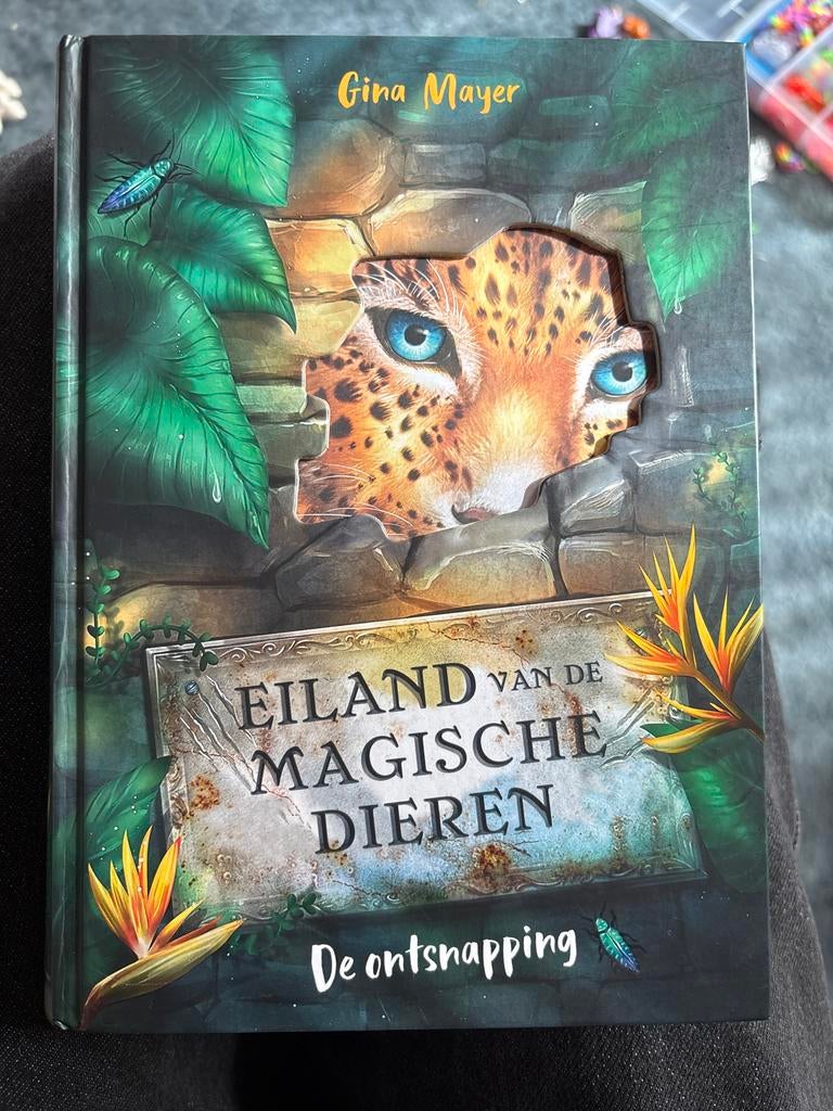 Eiland van de magische dieren - De ontsnapping, Ophalen of Verzenden, Zo goed als nieuw, Fictie algemeen