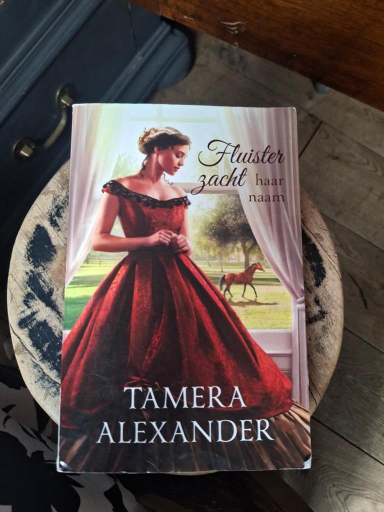 Fluister zacht haar naam - Tamera Alexander, Boeken, Historische romans, Ophalen of Verzenden