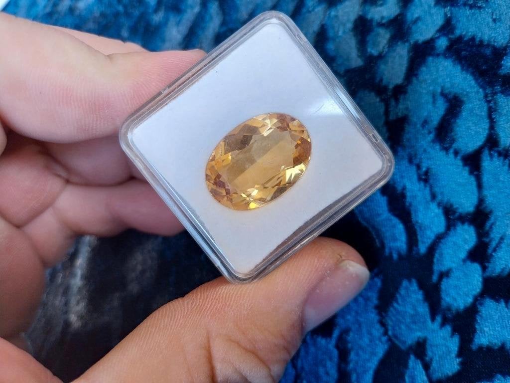 13.18 karaat grote gouden beryl, Sieraden, Tassen en Uiterlijk, Ophalen of Verzenden, -, -, -