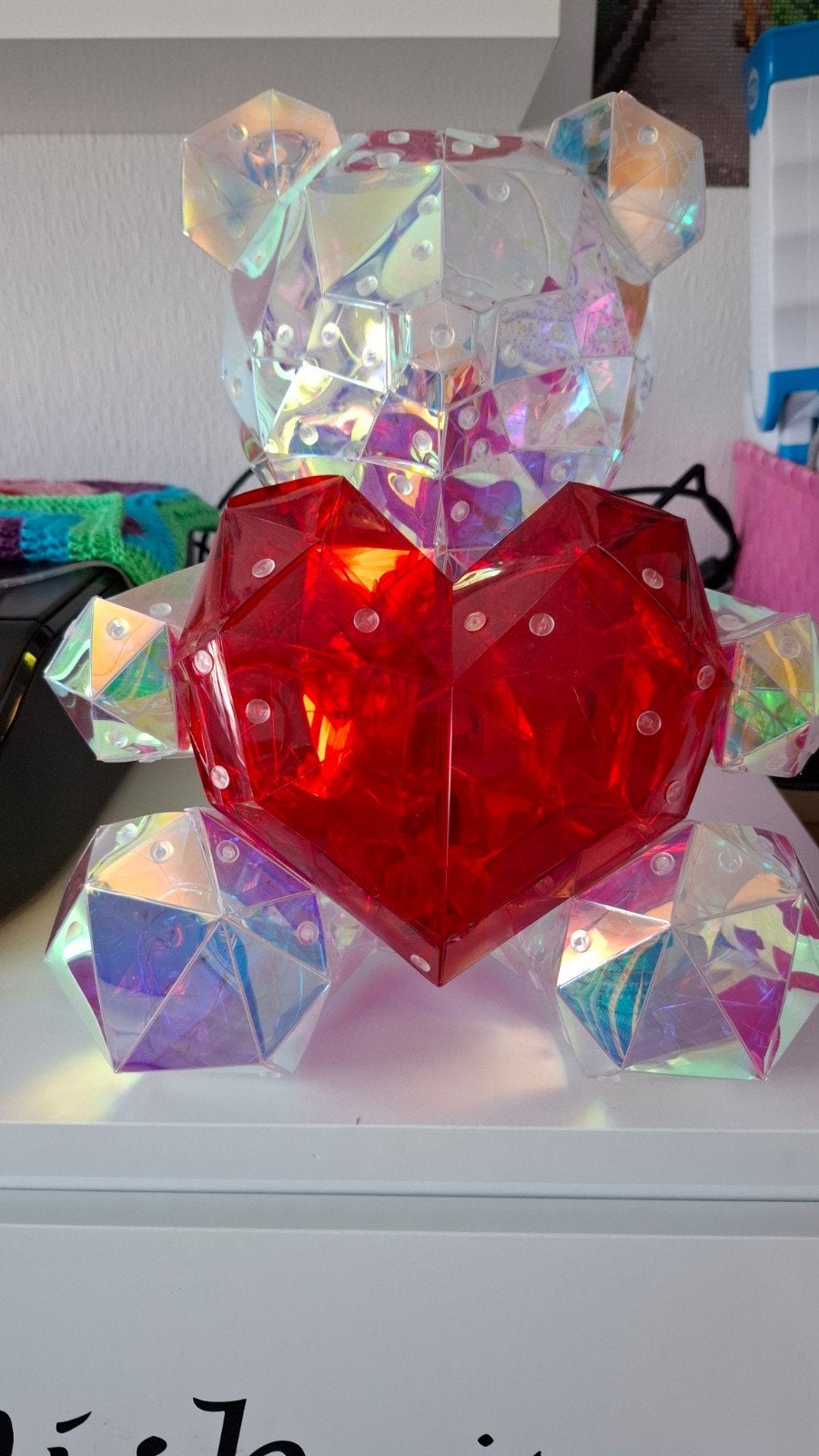 Betoverende Kristal Beer Lamp met Hart - 35/25 cm, Gebruikt, Meerkleurig, Kunststof, Ophalen of Verzenden