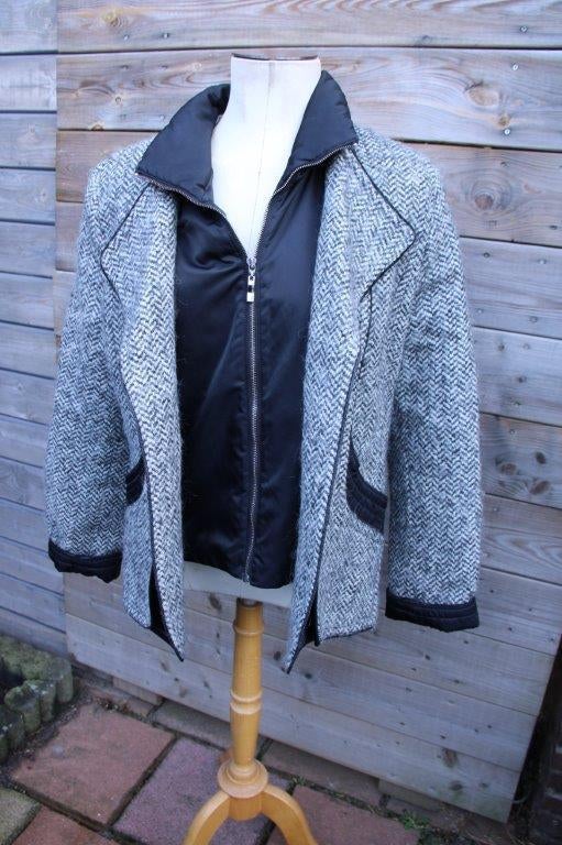 Winterjas zwart/ creme Creenstone mt M/L Vaste prijs OPRUIMI, Maat 38/40 (M), Zwart, Creenstone, Ophalen of Verzenden