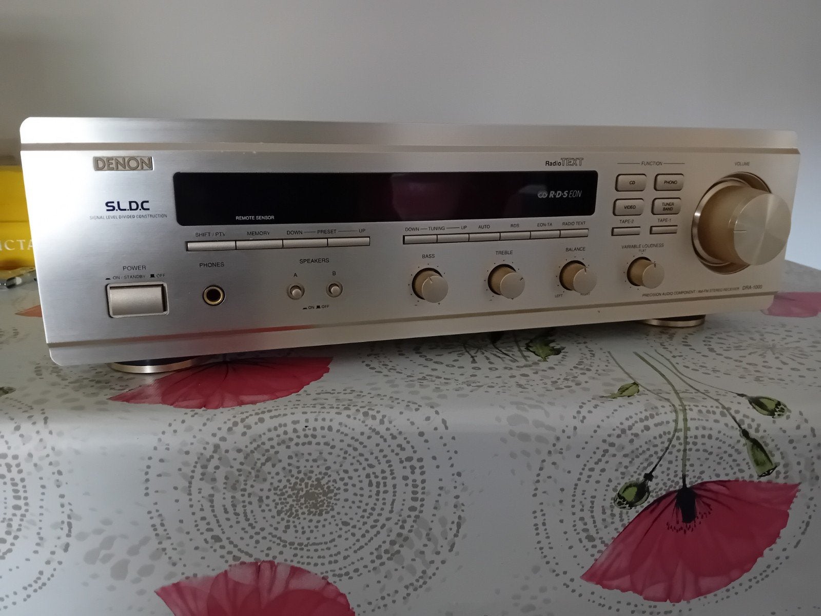 Denon DRA 1000, Ophalen, Audio