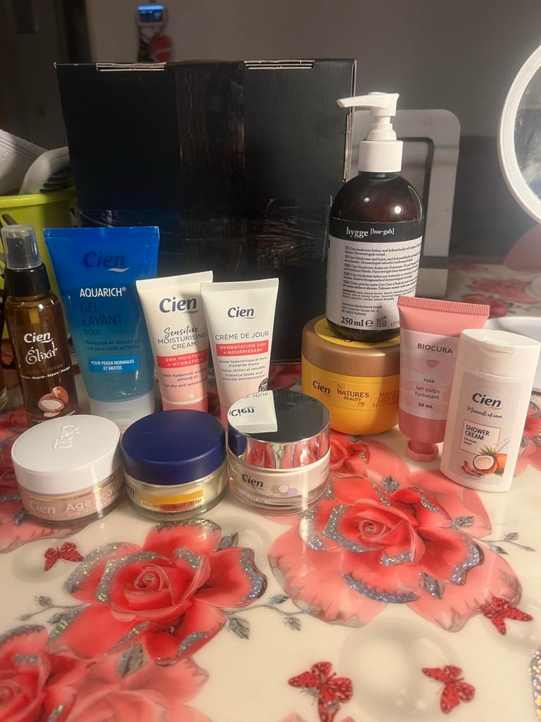 Cien en Biocura Huidverzorgingsproducten - Diverse Set, Verzenden, Zo goed als nieuw, Overige typen