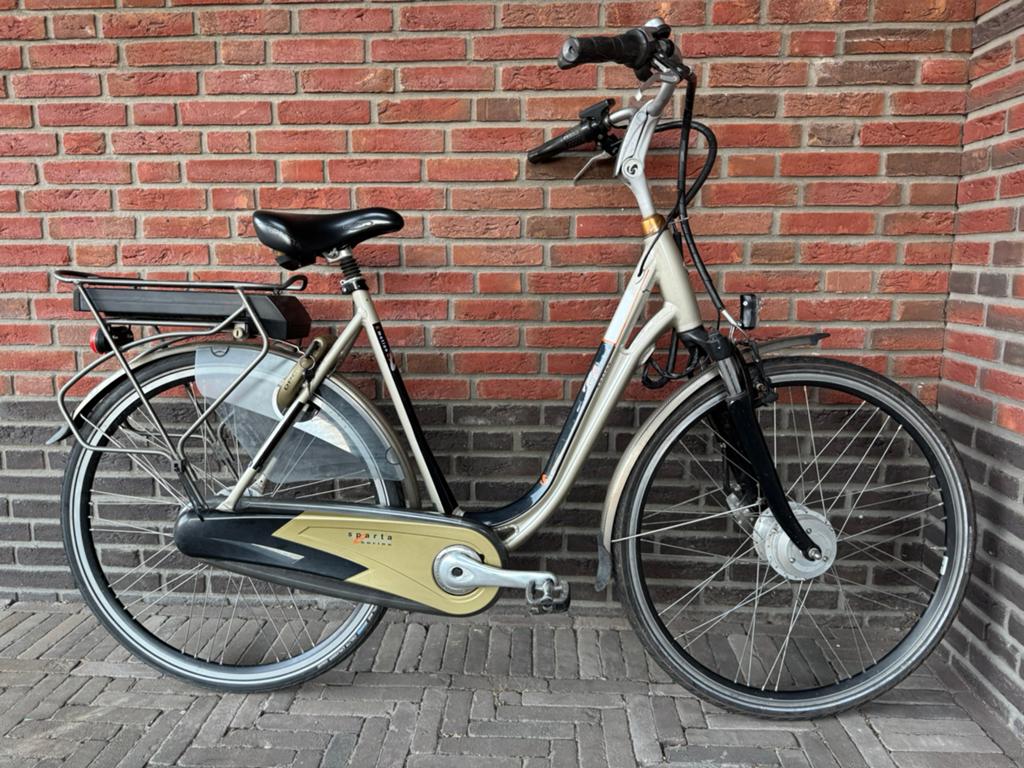 Sparta E-motion C3 damesfiets, Fietsen en Brommers, Fietsen | Dames | Damesfietsen, Sparta, Velgrem, Versnellingen, Zo goed als nieuw