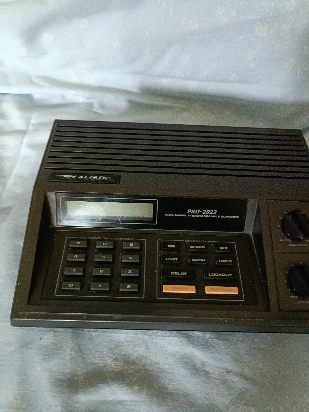 Scanning receiver realistic, Ophalen of Verzenden, Gebruikt, 500 kanalen of meer