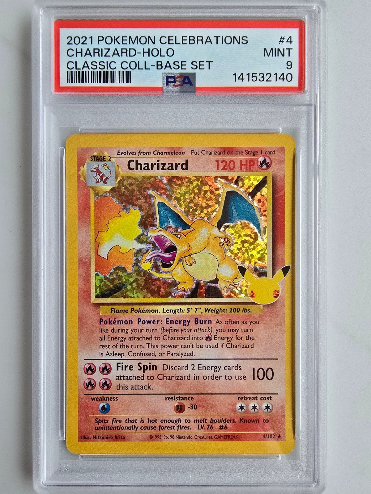 Charizard 4/102 - Pokemon Celebrations - PSA 9, Ophalen of Verzenden, Zo goed als nieuw
