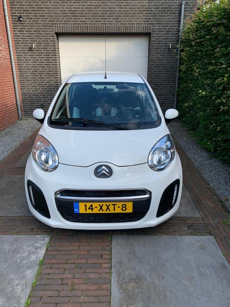 Citroën C1 1.0 3-DRS 2012 Wit, Auto's, Voorwielaandrijving, Stof, Zwart, 4 stoelen