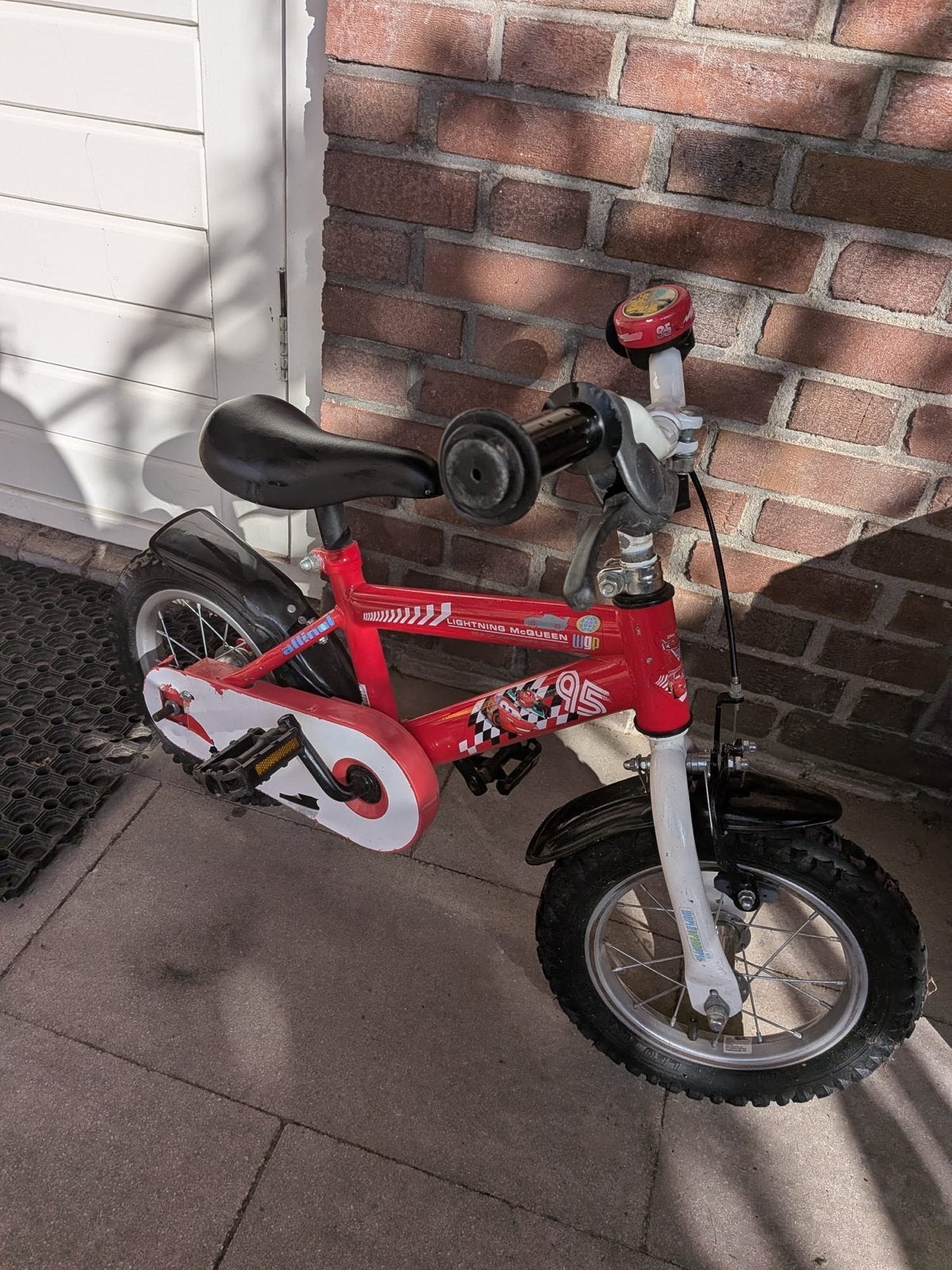 Kinderfiets Cars Lightning McQueen 12 inch, Ophalen, Gebruikt, Velgrem, Minder dan 16 inch