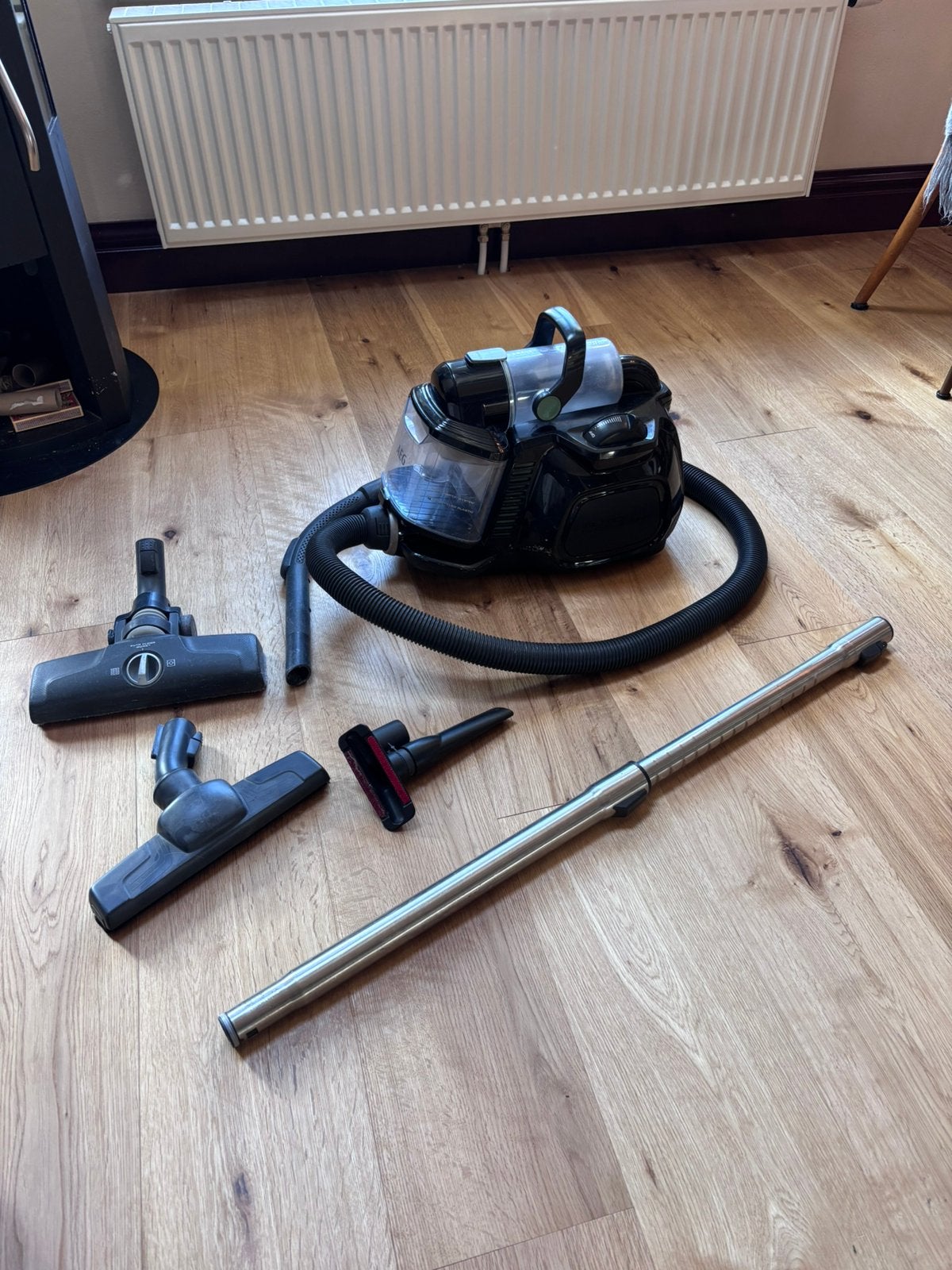 AEG stofzuiger LX7 öko x power, Ophalen, Zo goed als nieuw