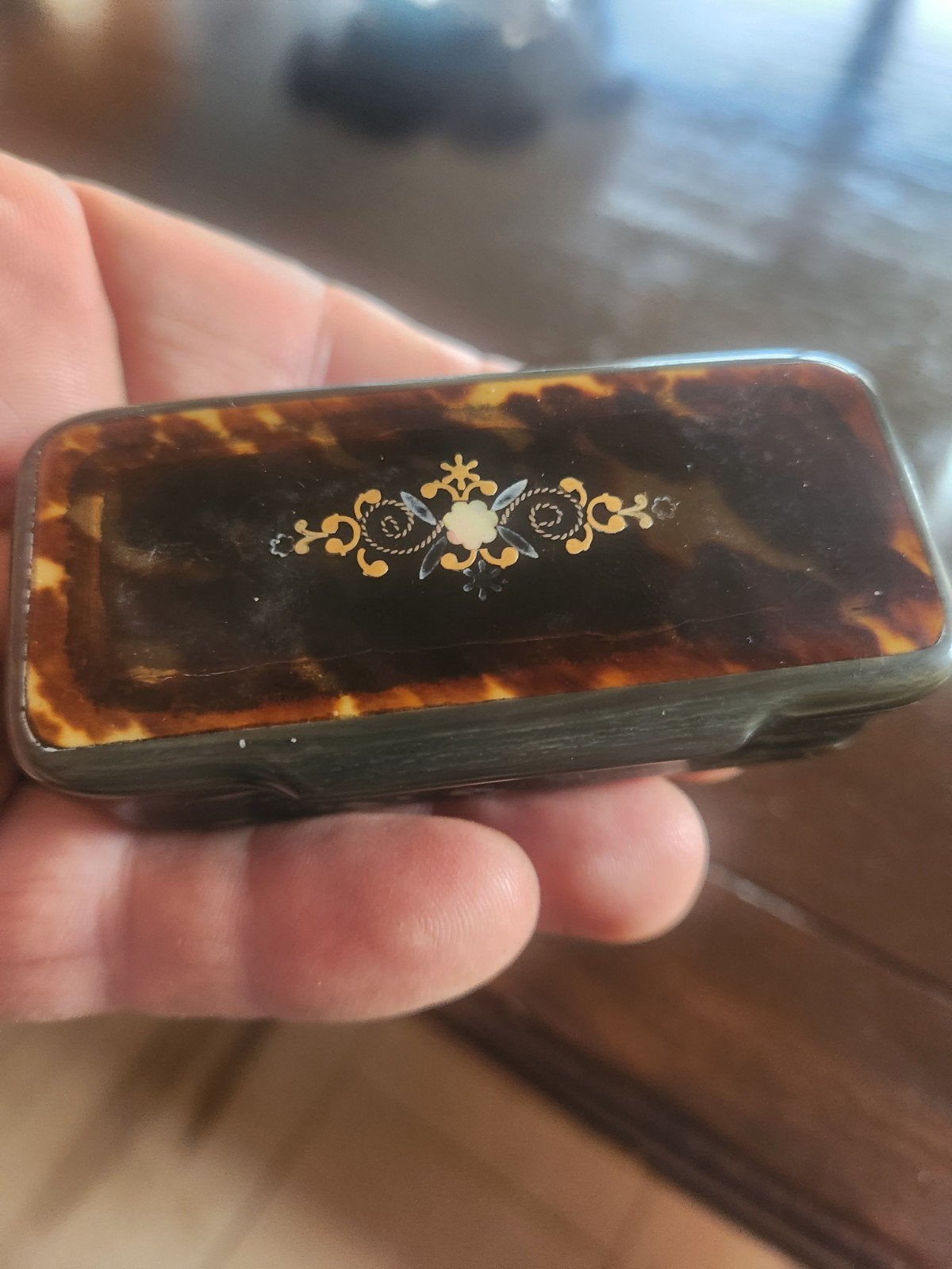 Antiek Schildpad Doosje met Parelmoer en goud Inlegwerk, Antiek en Kunst, Ophalen of Verzenden