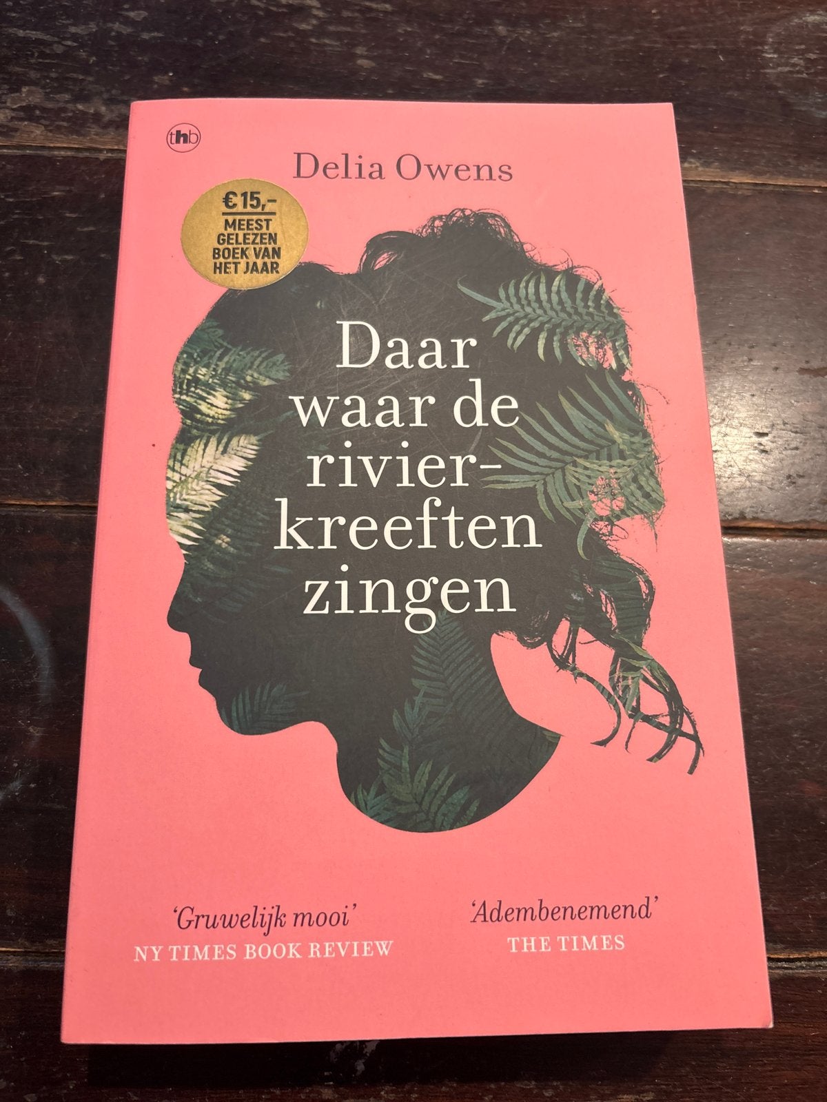 Daar waar de rivierkreeften zingen - Delia Owens, Boeken, Ophalen of Verzenden, Zo goed als nieuw, Nederland