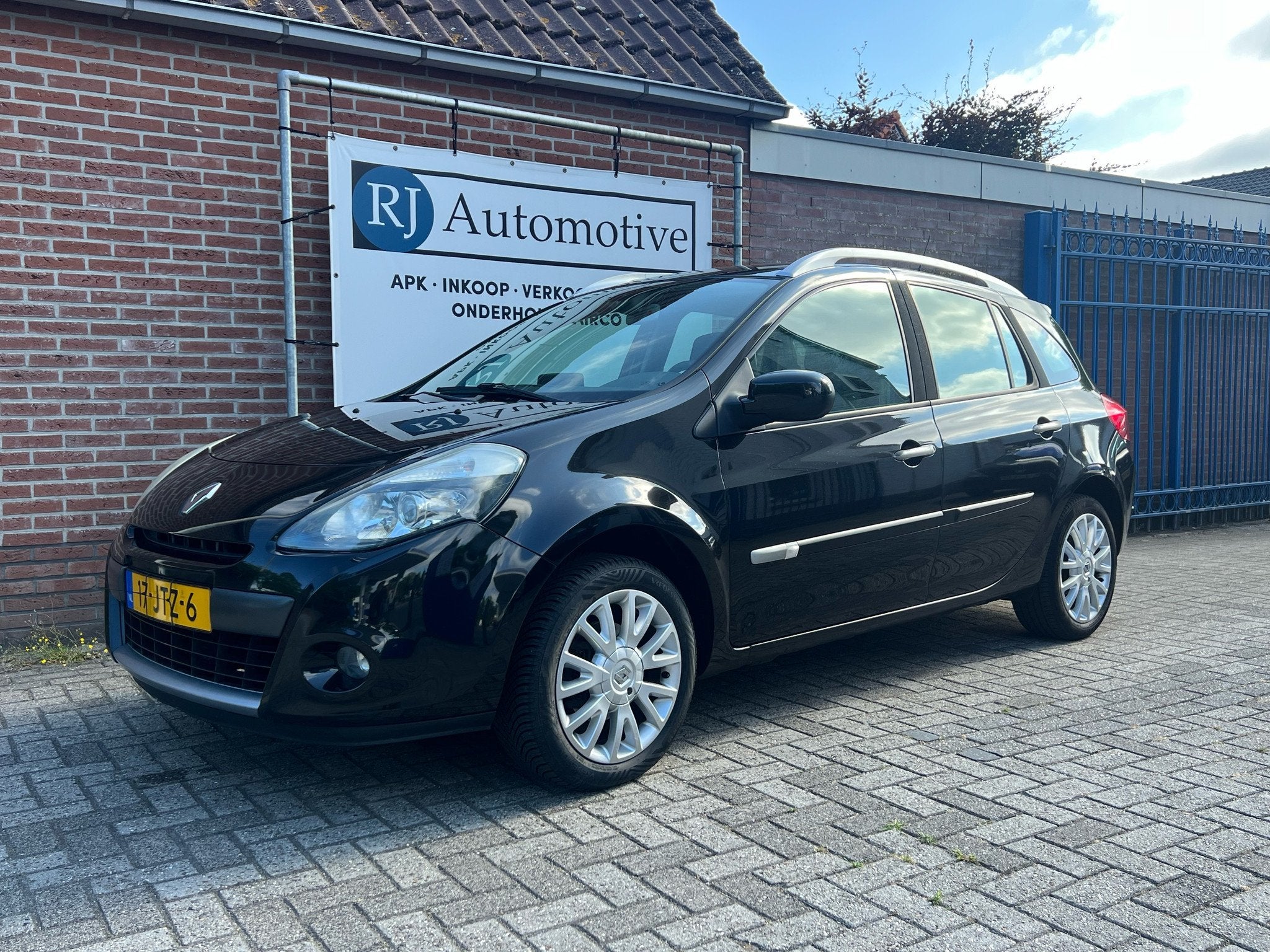Renault Clio 1.2 TCE Business Sp. NIEUWE APK/NAP (bj 2009), Auto's, 535 kg, Gebruikt, 4 cilinders, 1095 kg