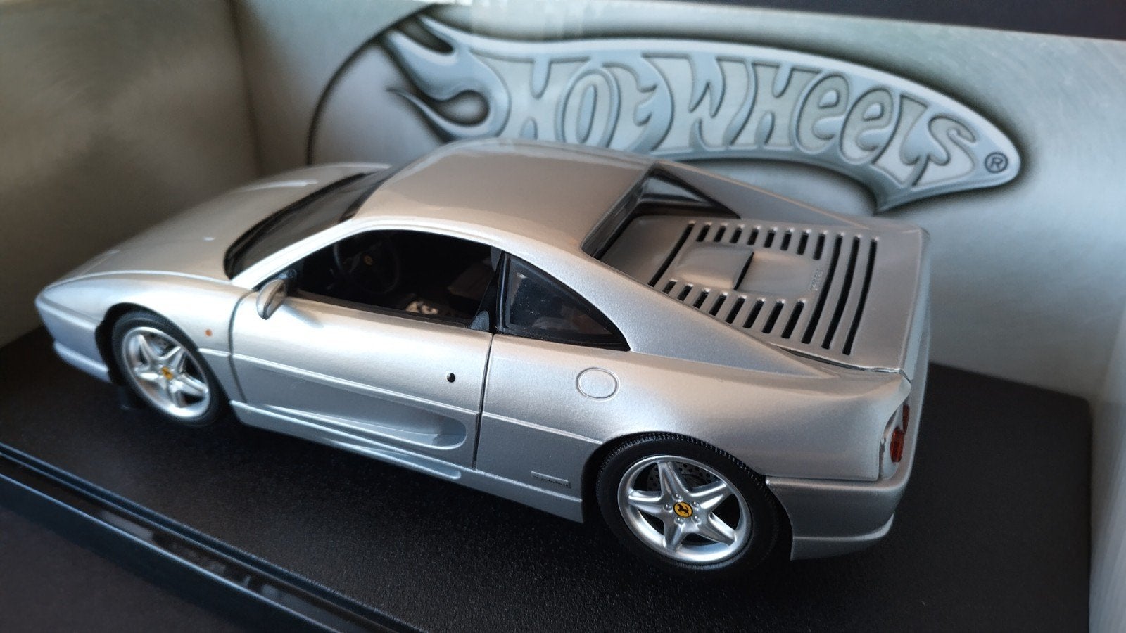 Ferrari F355 Berlinetta 1:18 Hotwheels Pol, Auto, ., Nieuw, Ophalen of Verzenden