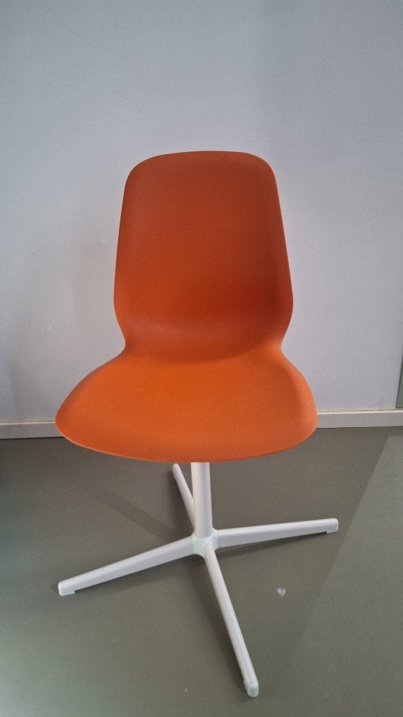 ikea desk chair, Ophalen, Zo goed als nieuw, Oranje, Bureaustoel