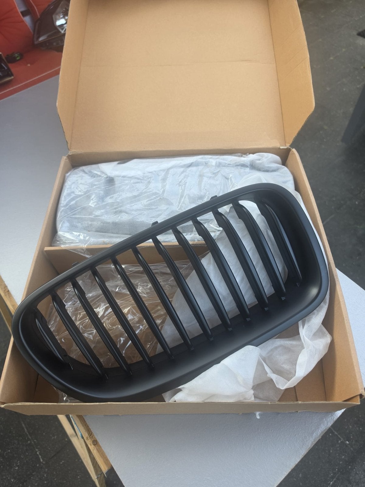 Nieuwe mat zwarte grill voor BMW 5 serie f10, Voor, Nieuw, Ophalen of Verzenden, Bumper