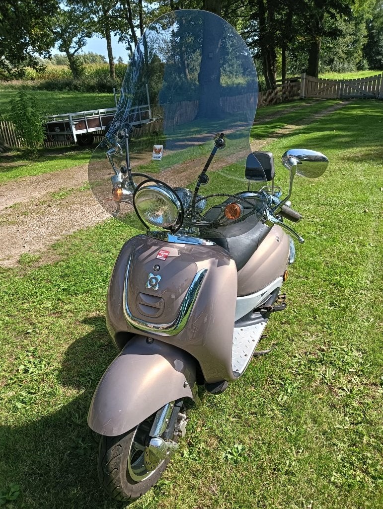 AGM Retro Scooter 2016 - Slechts 944 km!, Fietsen en Brommers, Snorfietsen en Snorscooters, Overige merken, Ophalen of Verzenden
