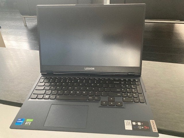 Legion 5 voor onderdelen (scherm, accu, toetsenbord, body), Ophalen of Verzenden, Niet werkend, Lenovo Legion, Onbekend