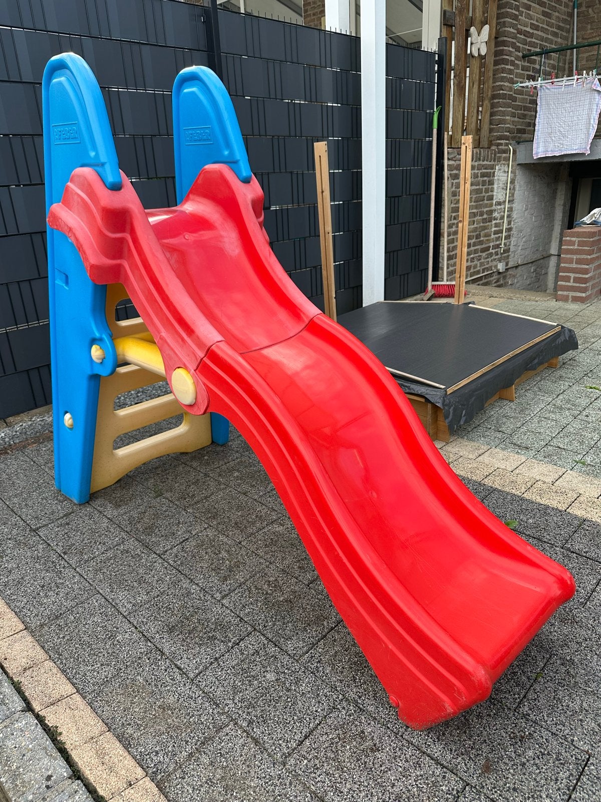 Feber Glijbaan - 1 meter hoog, demonteerbaar, Kinderen en Baby's, Speelgoed | Buiten | Speeltoestellen, Ophalen, Gebruikt, Glijbaan