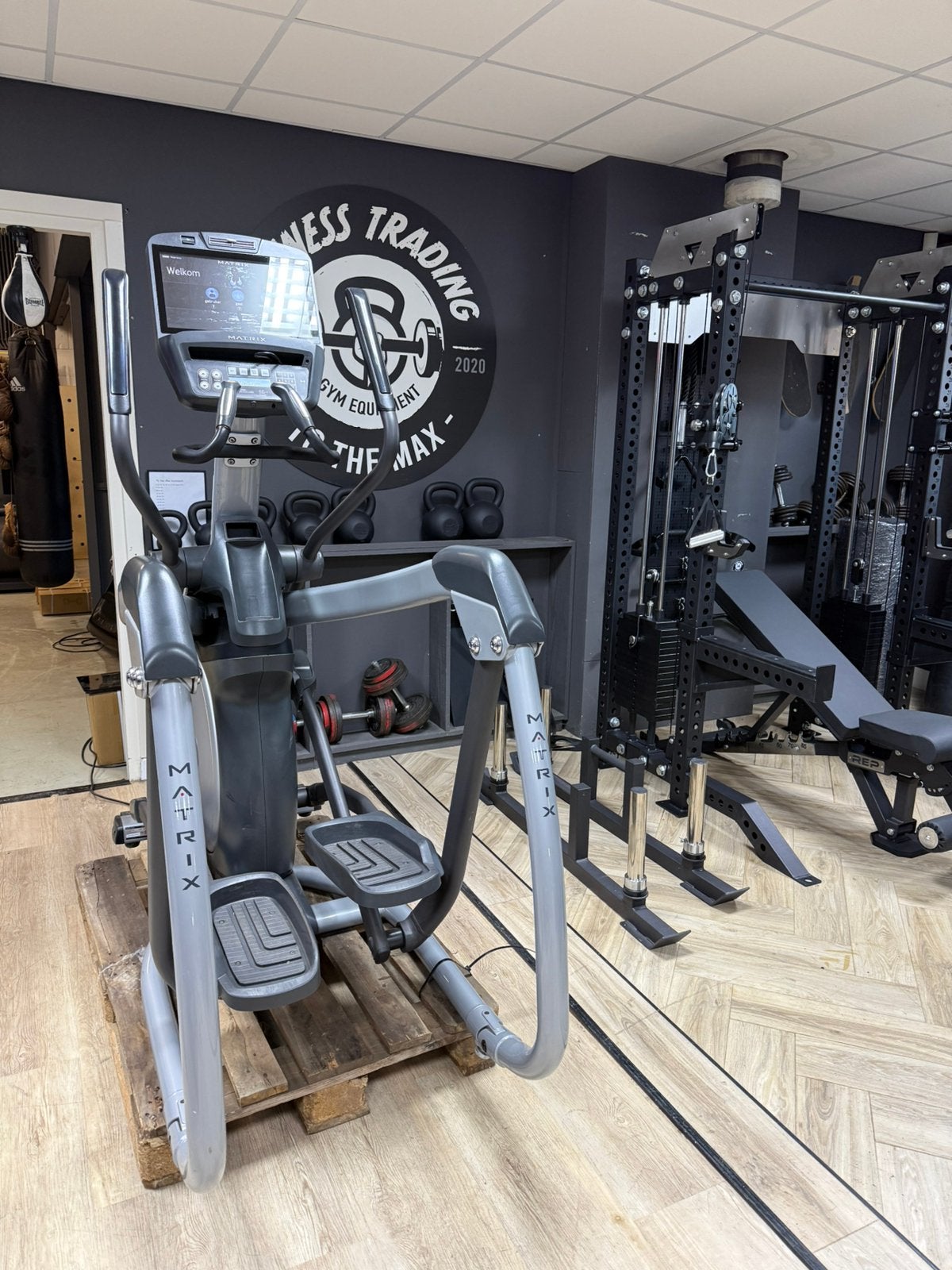 Sportschool Matrix crosstrainer. Nieuw (!) luxe scherm, Overige typen, Ophalen of Verzenden, Zo goed als nieuw, .