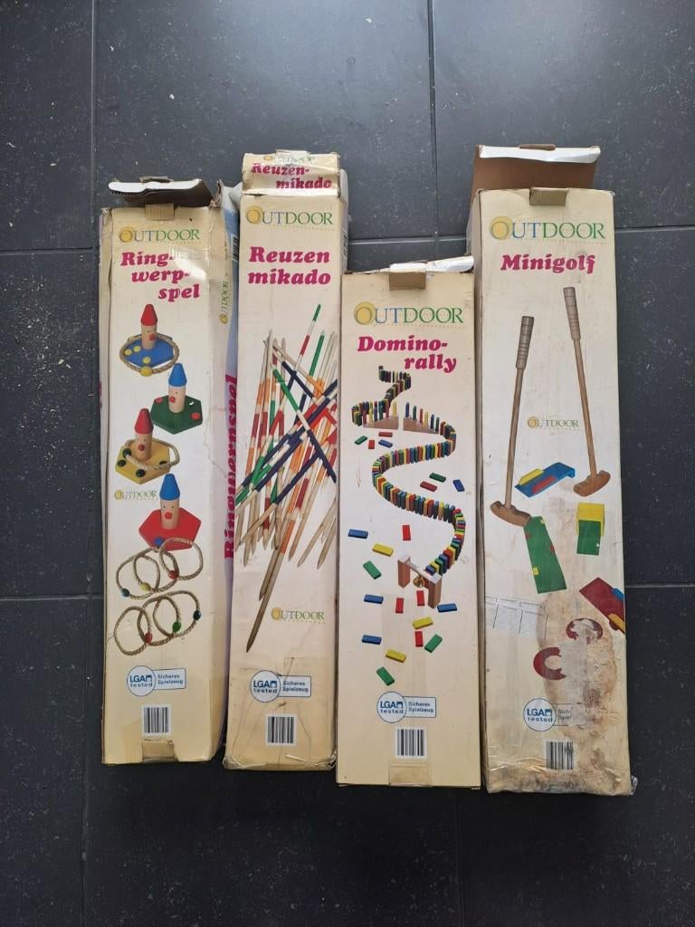 Minigolf, Reuzen-mikado, Domino-rally en Ringwerpspel, Vijf spelers of meer, Ophalen of Verzenden, Gebruikt, Outdoor