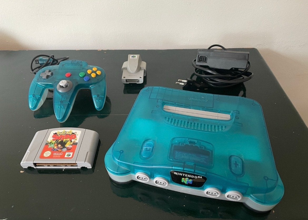 Nintendo 64 Funtastic Ice Blue met Pokémon Snap, Ophalen of Verzenden, Gebruikt, Met 1 controller, Met games
