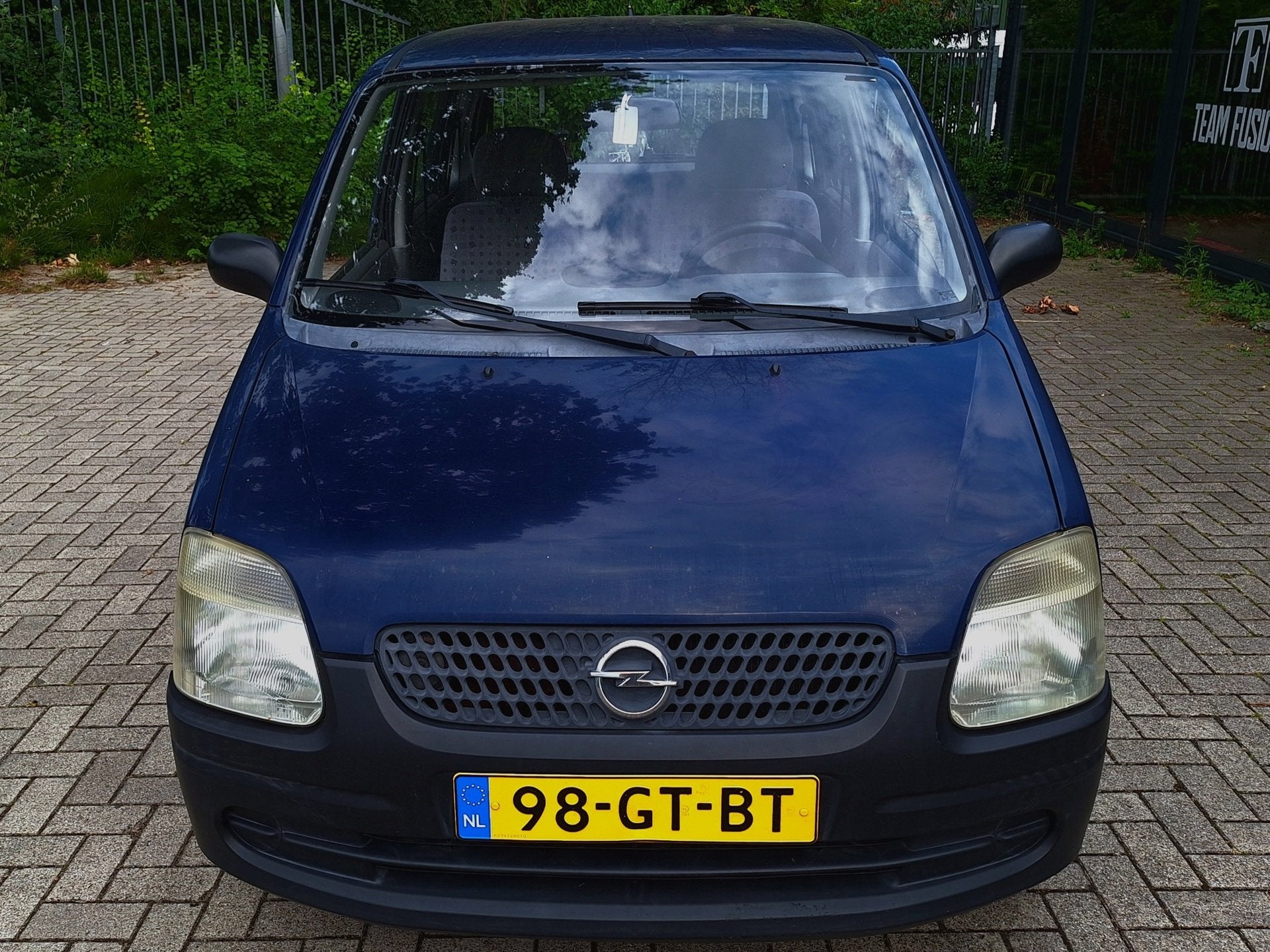 Opel Agila 1.0-12V Nette auto, Auto's, Voorwielaandrijving, 15 km/l, Gebruikt, 31 €/maand