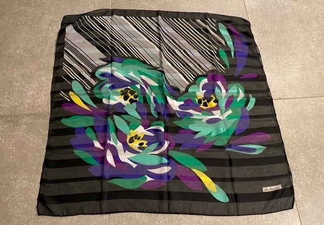 Zwarte foulard met multicolor bloemenprint, Kleding | Dames, Gina Renoir, Ophalen of Verzenden, Zo goed als nieuw, Sjaal