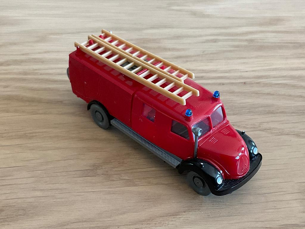Wiking 610/31a Magirus Sirius Spritzenwagen, Ophalen of Verzenden, Zo goed als nieuw, Bus of Vrachtwagen, Wiking