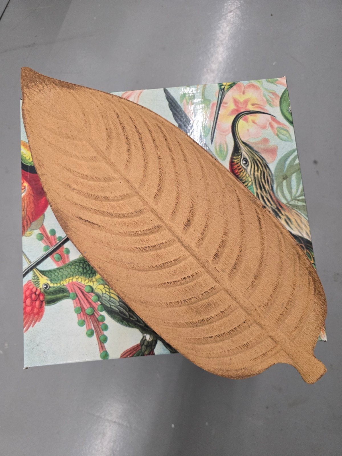 Decoratieve Blad Schaal, Huis en Inrichting, Gebruikt, Overige materialen, Verzenden, Overige stijlen