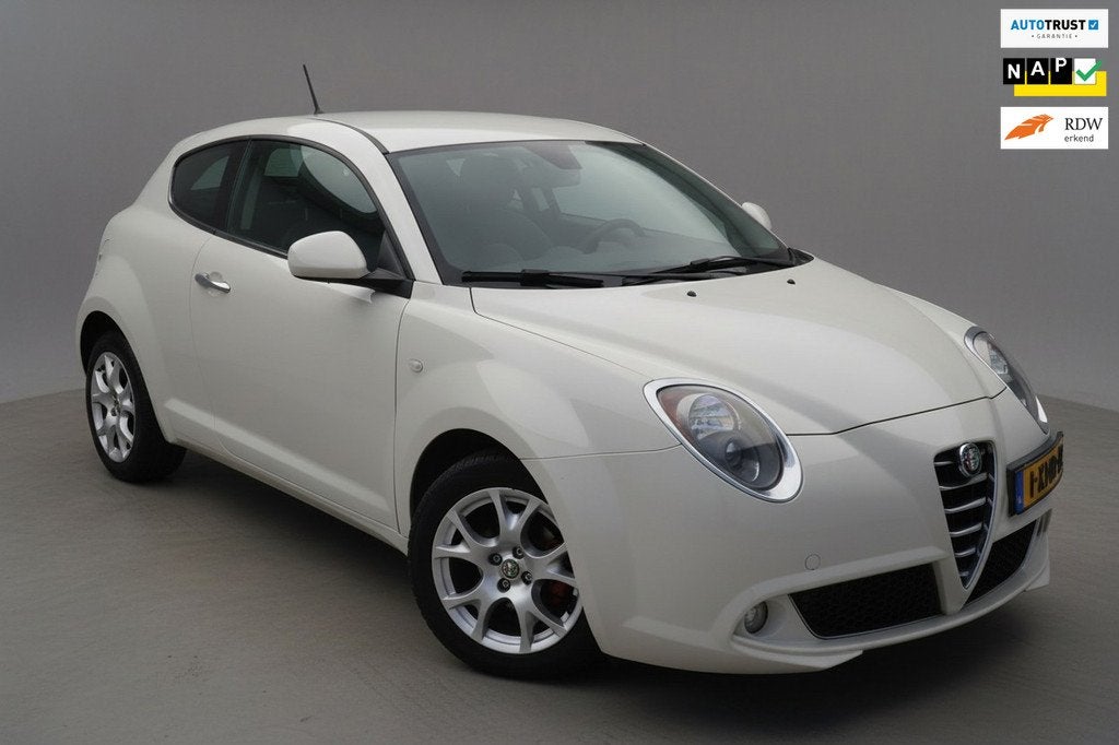 Alfa Romeo MiTo Clima|Cruise|Leder|Navi|6-bak!, Auto's, Alfa Romeo, Voorwielaandrijving, 101 pk, Gebruikt, Handgeschakeld