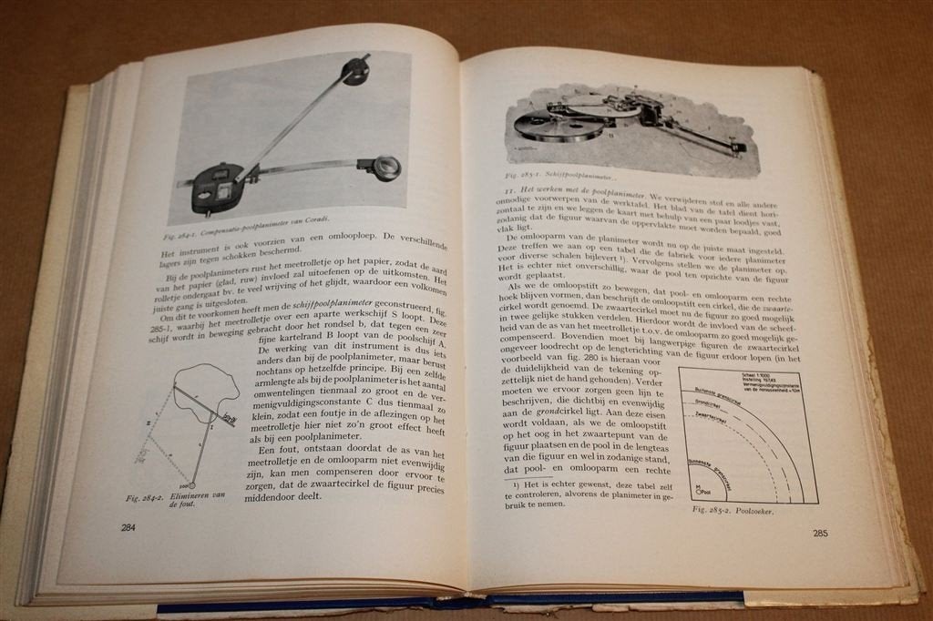 Landmeten en Waterpassen — HTS Leerboek Landmeetkunde 1966, Ophalen of Verzenden, Gelezen