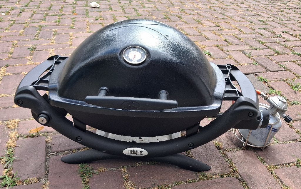 Nette Barbeque Van weber op gas Q1200, Ophalen of Verzenden, Zo goed als nieuw
