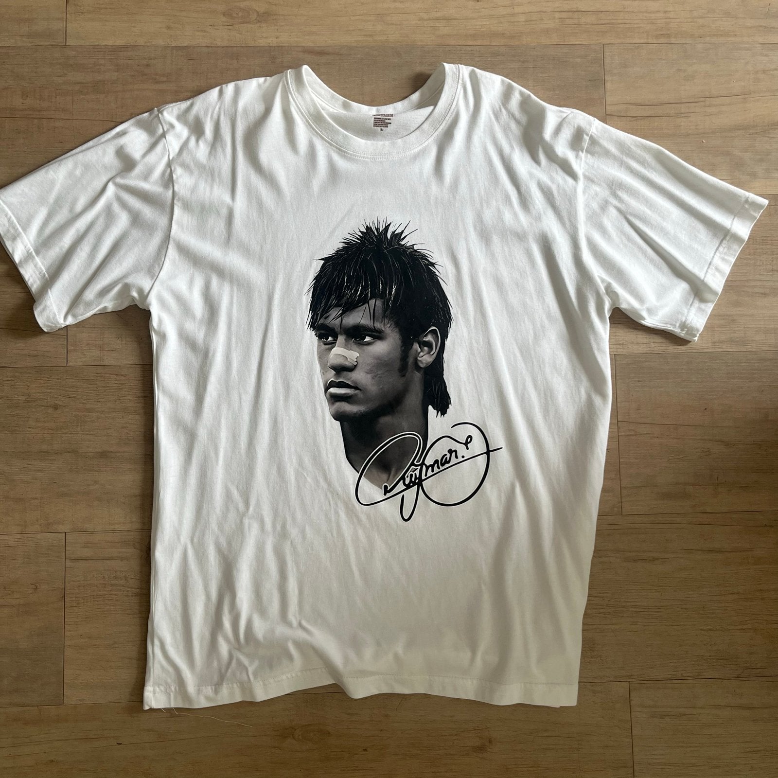 Neymar Brazilië T-shirt Maat L, Ophalen of Verzenden, Zo goed als nieuw, Maat 52/54 (L), Wit