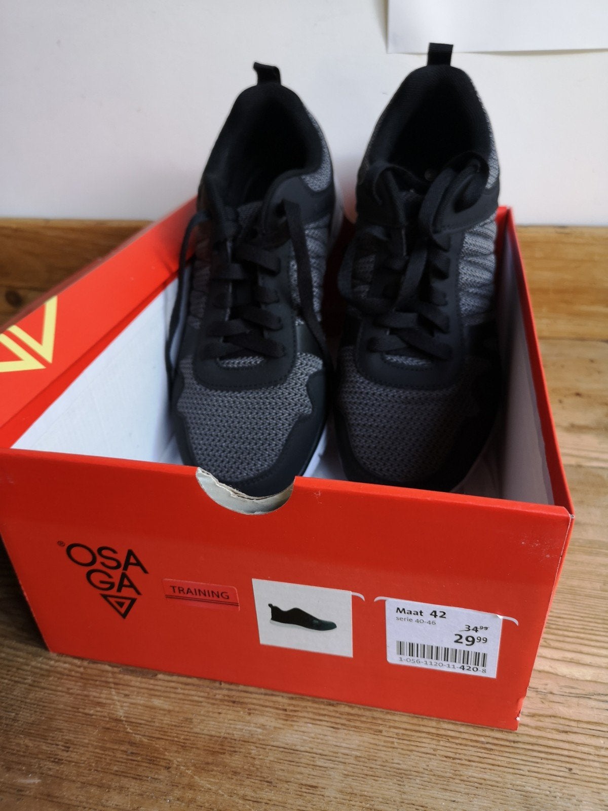 Osaga training schoenen maat 42, Osaga, Zwart, Nieuw, Ophalen of Verzenden