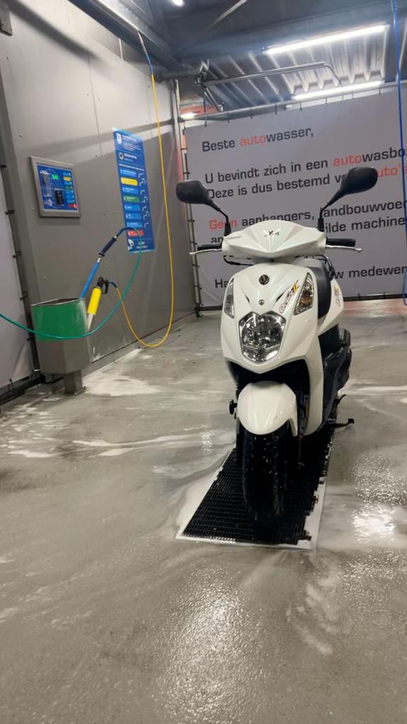 Sym orbir II, Fietsen en Brommers, Scooters | SYM, Ophalen of Verzenden, Zo goed als nieuw, Benzine, Orbit