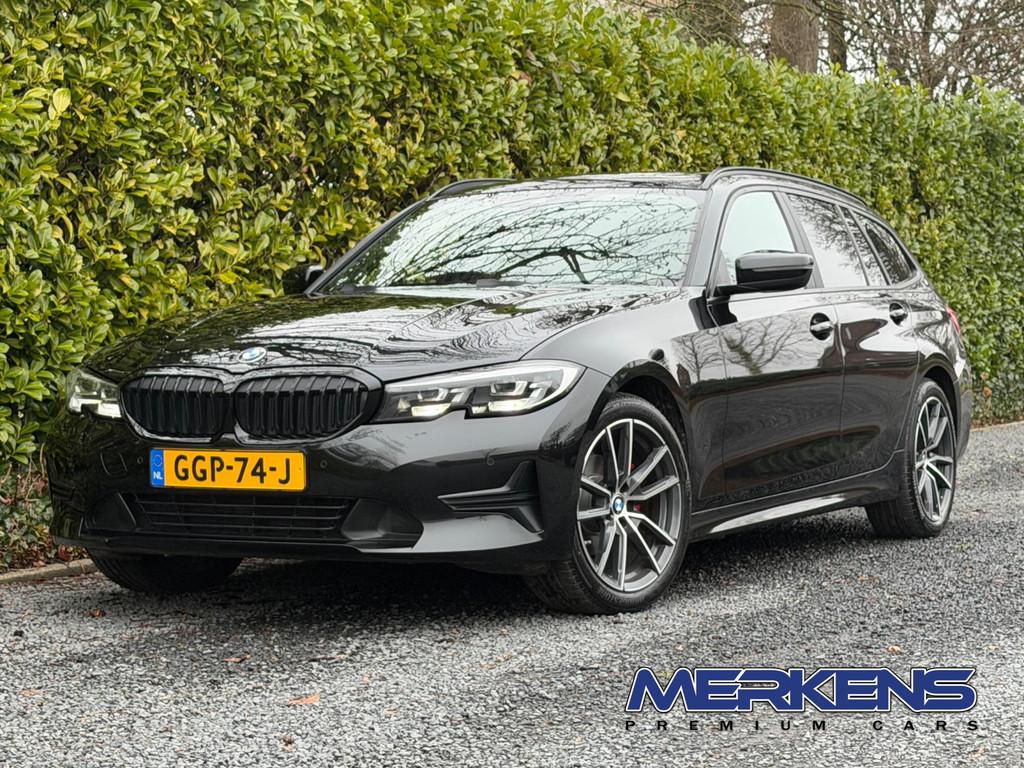 BMW 3-serie Touring 318d High Executive Pano / Trekhaak / Ca, Auto's, BMW, Achterwielaandrijving, 4 cilinders, 150 pk, Zwart