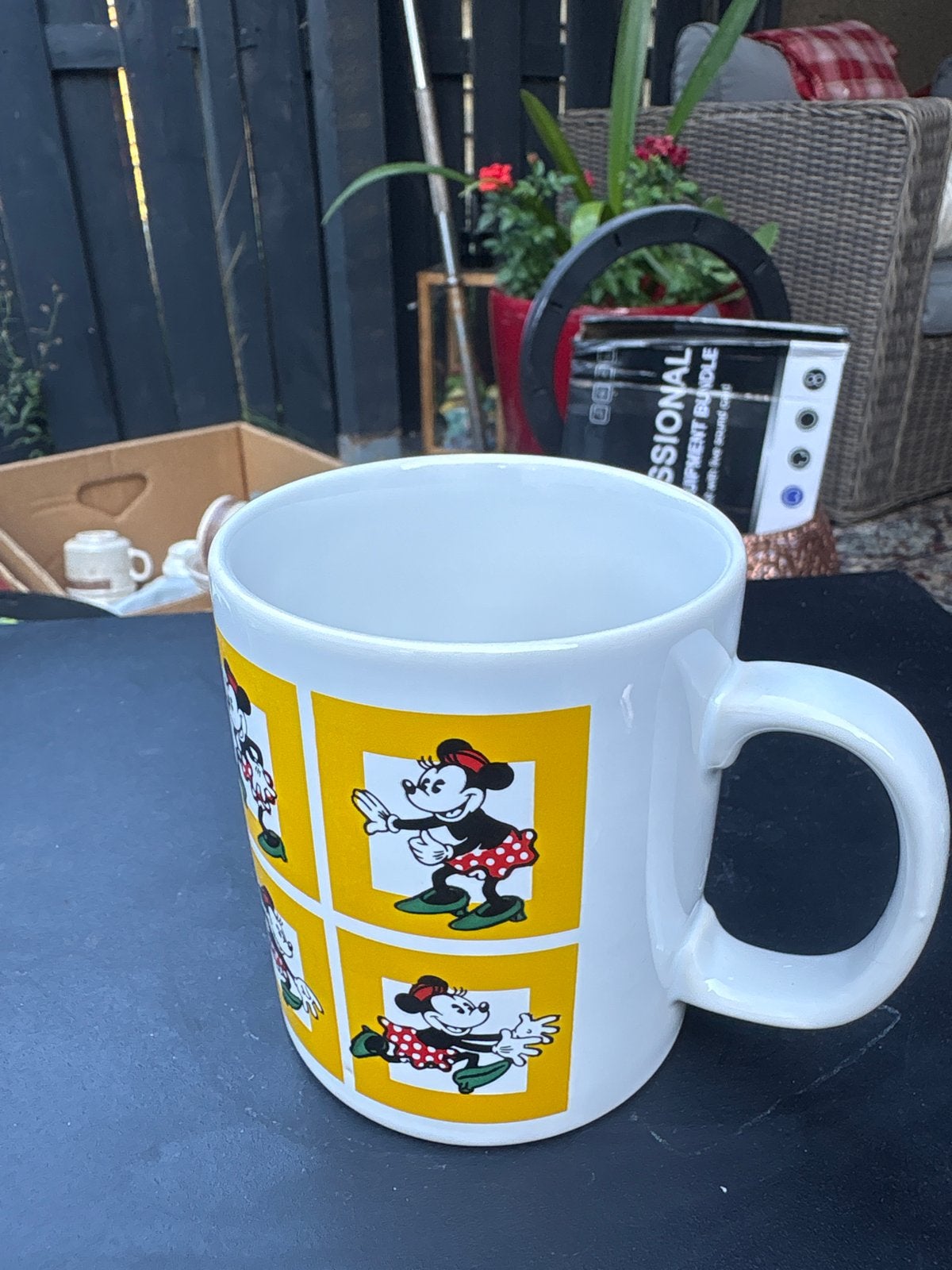 Vintage Minnie Mouse Mok - Kilncraft England, Overige typen, Nieuw, Ophalen of Verzenden, Steen/keramiek