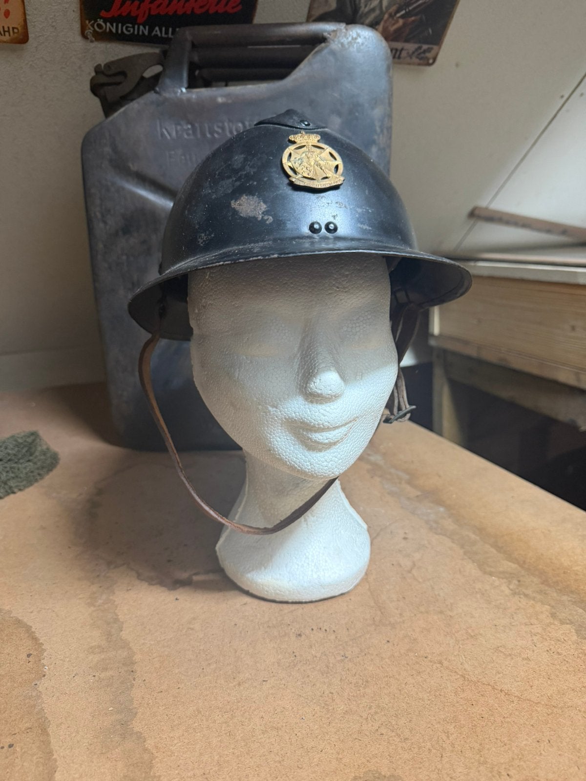 Belgische helm, Verzamelen, Ophalen of Verzenden, Landmacht, Overige gebieden, Helm of Baret