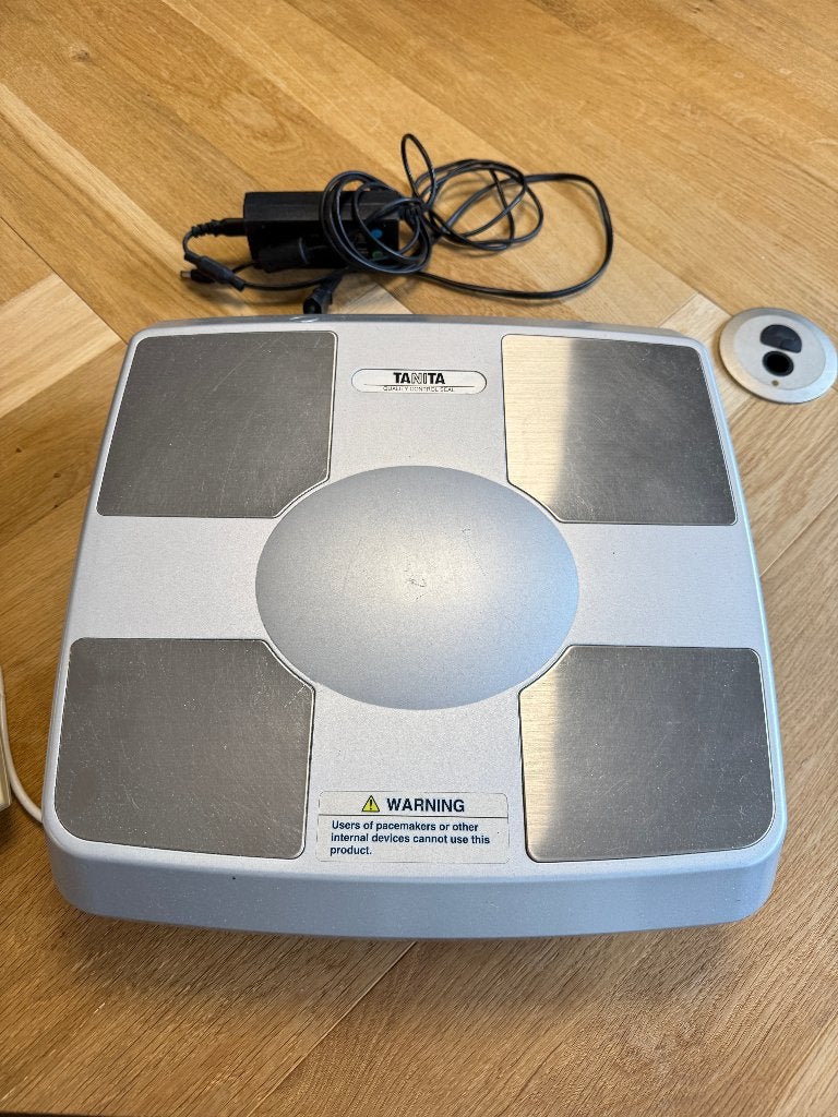 Tanita SC-330 professionele lichaamsanalyse weegschaal, Ophalen, Gebruikt, 1 tot 500 gram, 100 kg of meer