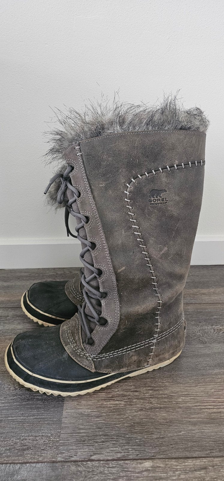 Sorel Winterlaarzen Dames - Maat 39.5 - Grijs, Kleding | Dames, Schoenen, Gedragen, Snowboots, Grijs, Ophalen